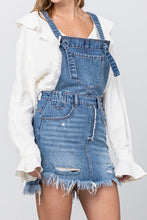 Load image into Gallery viewer, FRAYED DETAIL OVERALL SKIRT