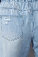 Load image into Gallery viewer, MID-RISE SLOUCH SHORTS