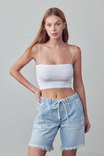 Load image into Gallery viewer, MID-RISE SLOUCH SHORTS