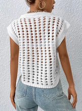 Load image into Gallery viewer, Crochet sweater vest
