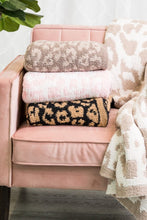 Load image into Gallery viewer, Luxe Super Soft Leopard Animal Print Comfy Blanket
