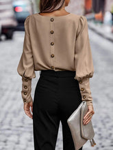 Load image into Gallery viewer, Solid Button Back Blouse
