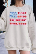 Load image into Gallery viewer, Flower USA Flag Graphic Fleece Sweatshirts
