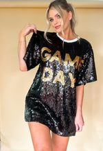 Load image into Gallery viewer, Game day | Oversized shirt
