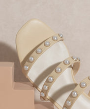 Load image into Gallery viewer, Valerie | Pearl Flat Sandals
