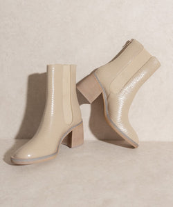 Olivia | Chelsea Heel Boots