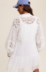 White | Lace mini dress